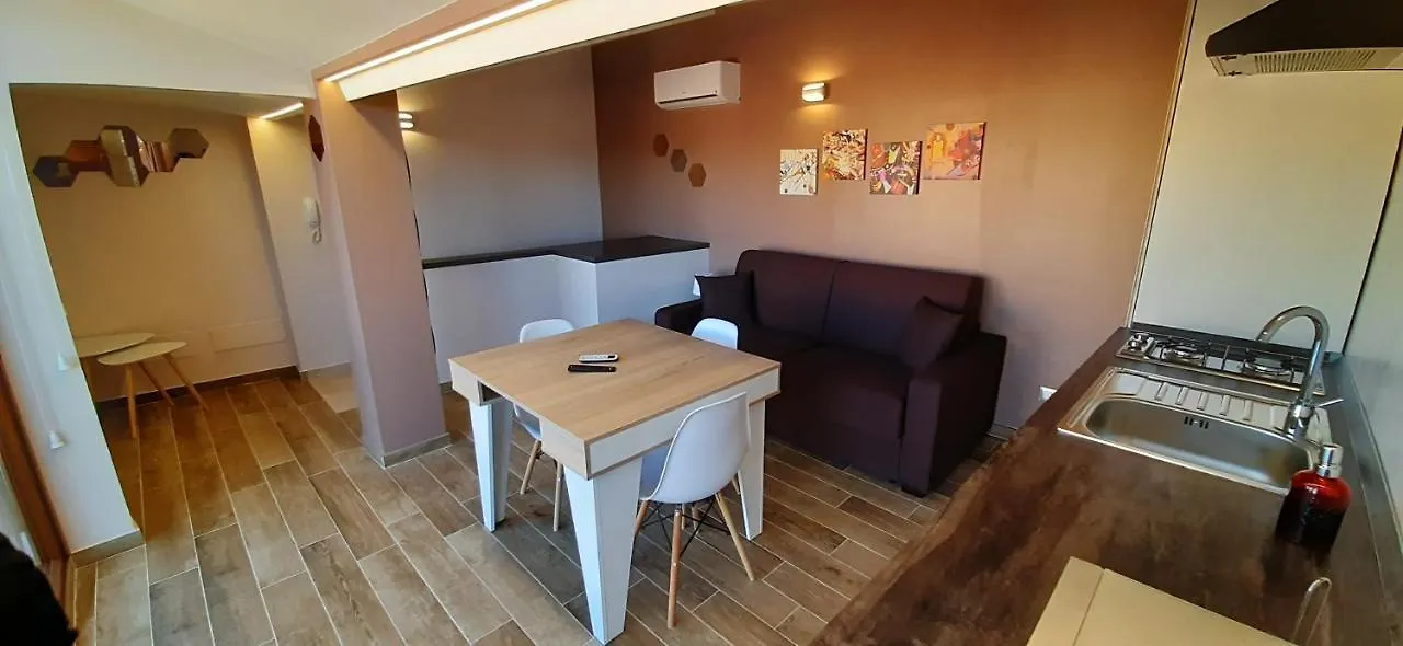 Donjon Suite Centro Storico Castelbuono  0*, Castelbuono (Sicily) Italie