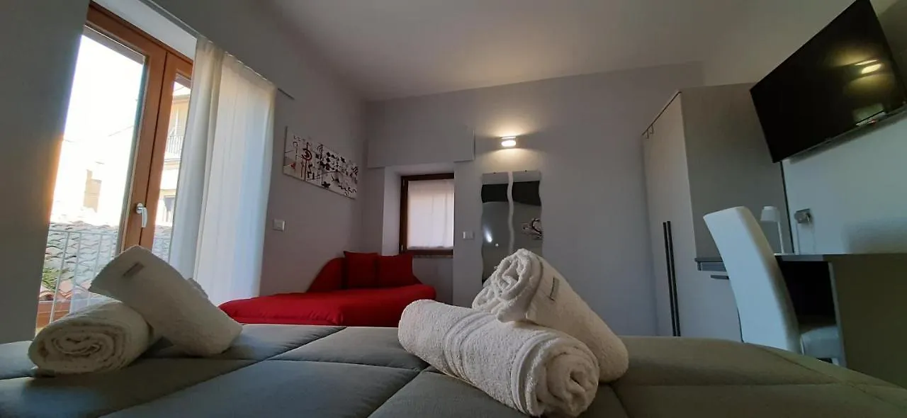 Donjon Suite Centro Storico Castelbuono  Couette-café