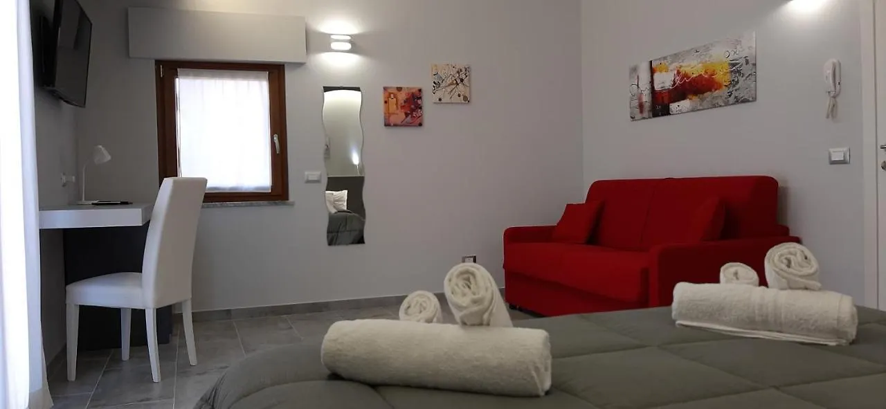 Couette-café Donjon Suite Centro Storico Castelbuono  Italie